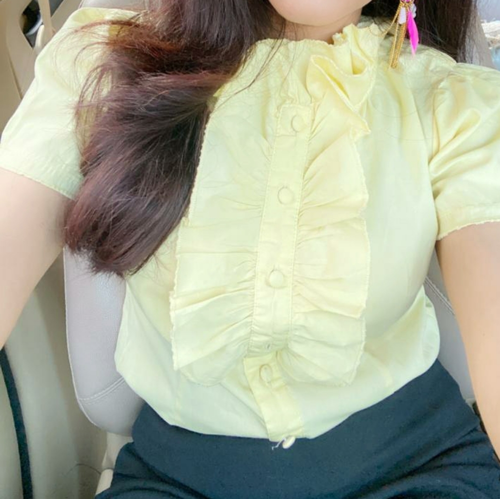 Yellow cotton ruffled blouse - Picture 2 of 7